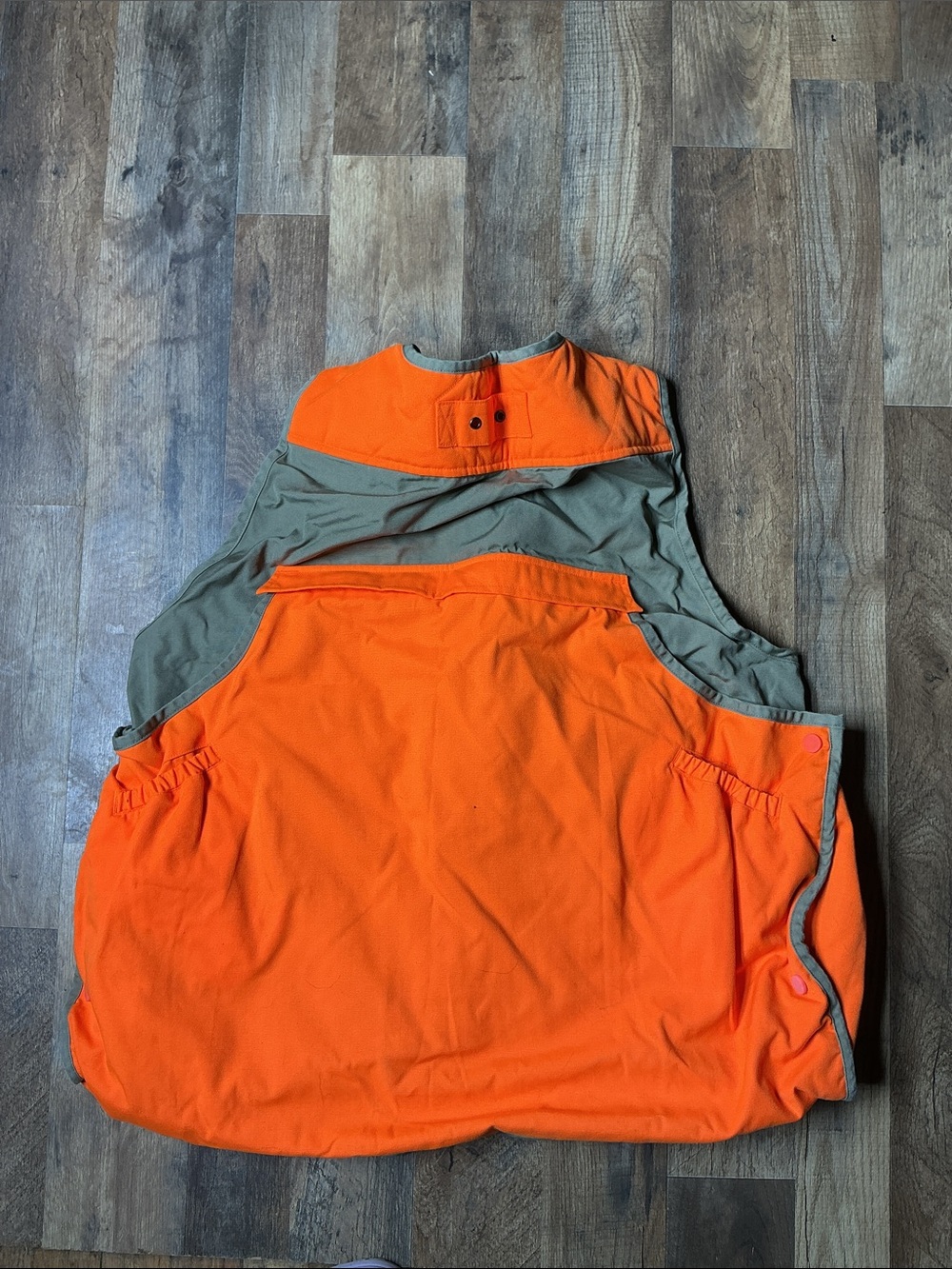 Field & Stream Hunting Vest - Picture 3 of 3